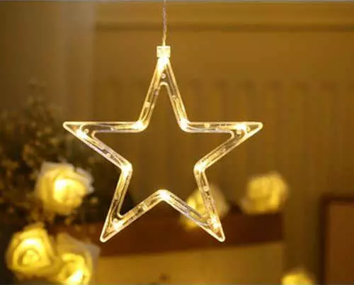Vianočné osvetlenie žiariace hviezdy