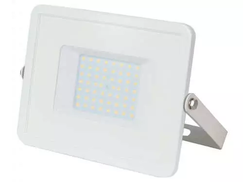 Výkonný biely LED reflektor 50 W