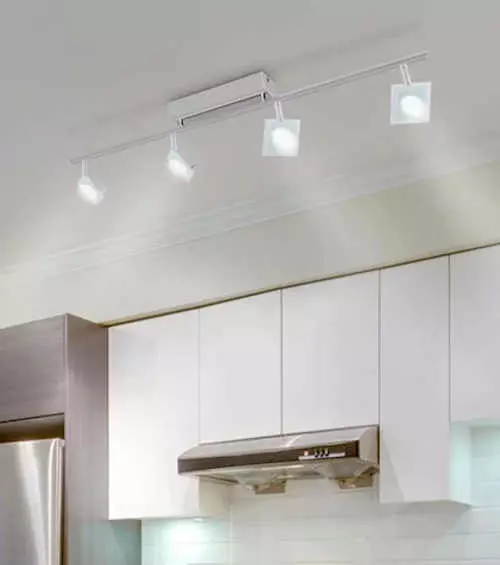 Bodove-stropni-LED-svetlo-do-kuchyne